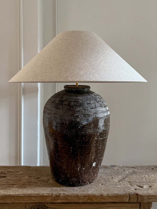 COLLECTION 5 - VERONICA - CERAMIC BLACK LAMP